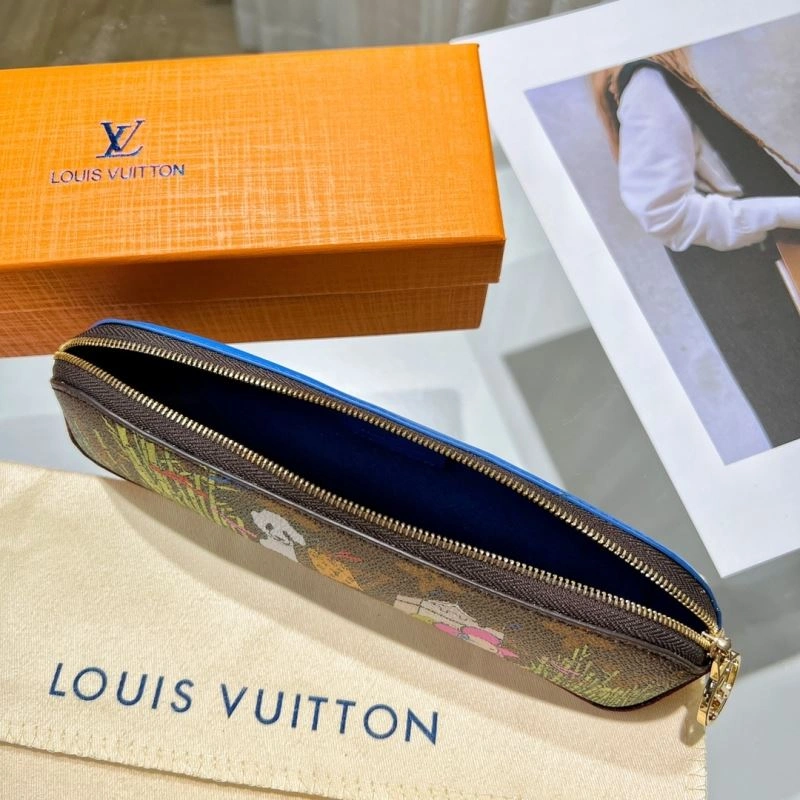 Louis Vuitton Pencil Pouches Supportive 270567