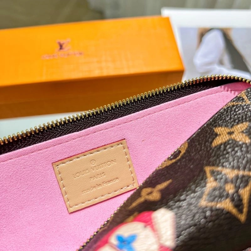 Reliable Louis Vuitton Pencil Pouches 270574