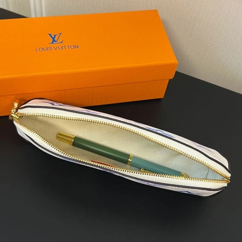 Louis Vuitton Pencil Pouches Cozy 270558