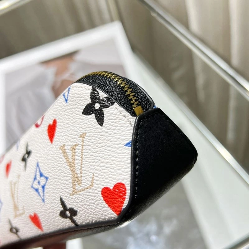 Louis Vuitton Pencil Pouches Breathable 270553
