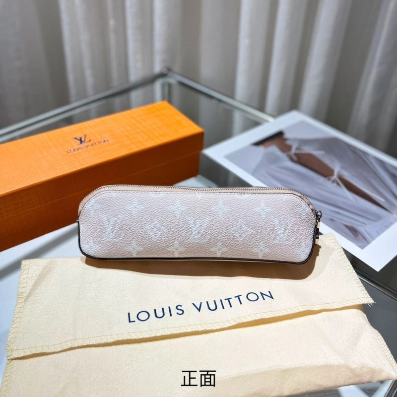 Refined Louis Vuitton Pencil Pouches 270552