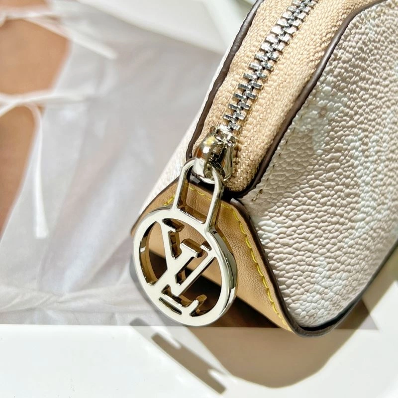 Refined Louis Vuitton Pencil Pouches 270552