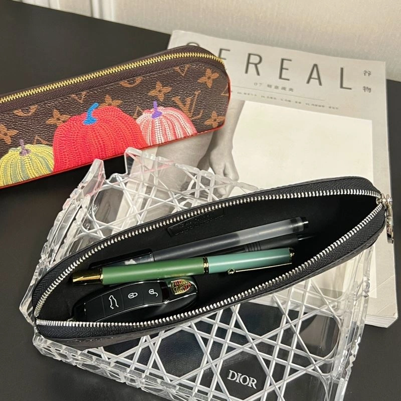 Thermal Louis Vuitton Pencil Pouches 270550