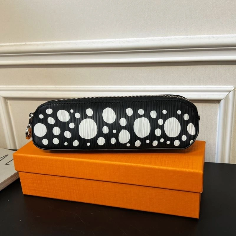 Louis Vuitton Pencil Pouches Supportive 270548