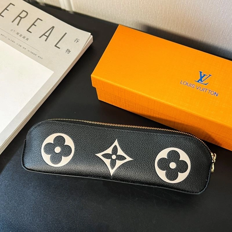 Thermal Louis Vuitton Pencil Pouches 270511