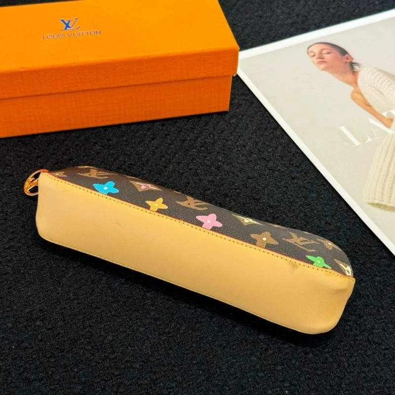 MultiPurpose Louis Vuitton Pencil Pouches 270537