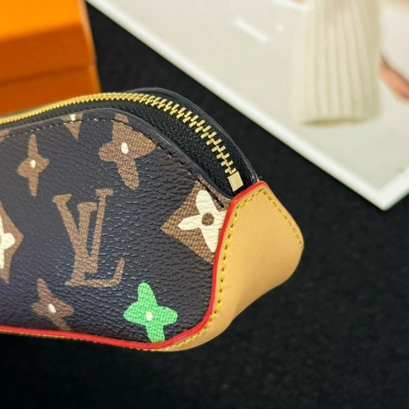 MultiPurpose Louis Vuitton Pencil Pouches 270537