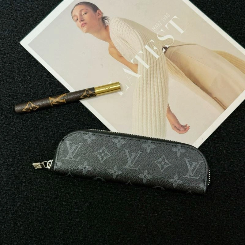 Comfortable Louis Vuitton Pencil Pouches 270521