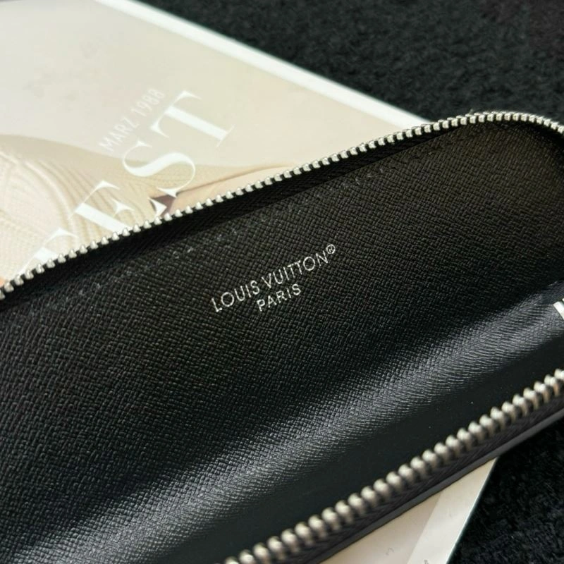 Comfortable Louis Vuitton Pencil Pouches 270521