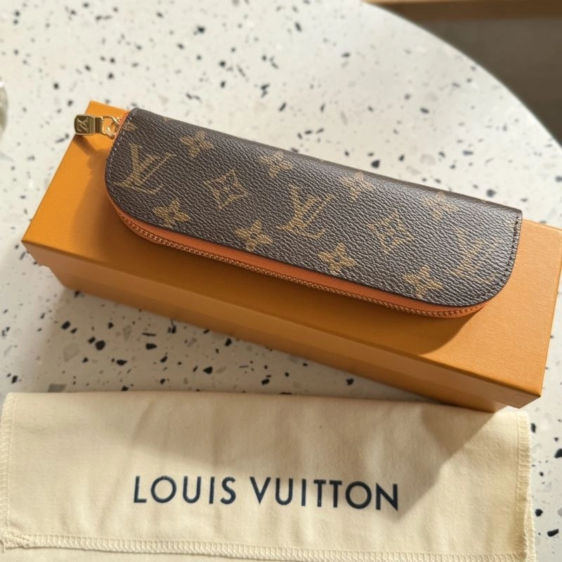 Trendy Louis Vuitton Pencil Pouches 270526