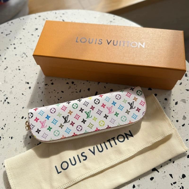 UrbanStyle Louis Vuitton Pencil Pouches 270532