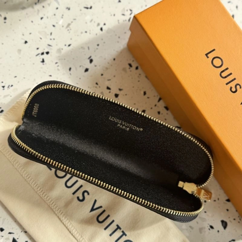 Efficient Louis Vuitton Pencil Pouches 270514