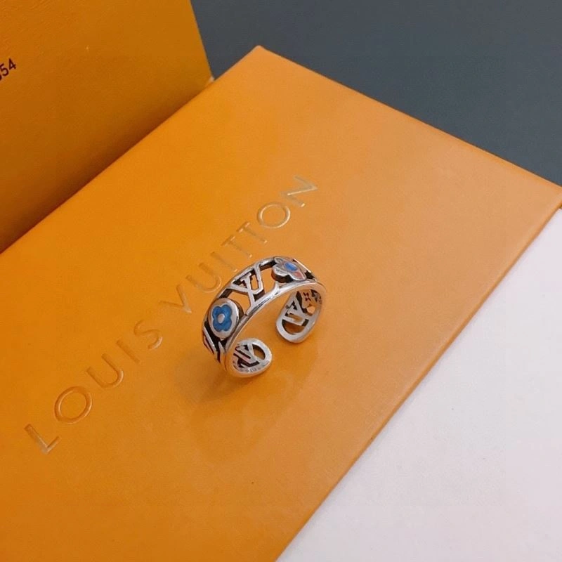 Louis Vuitton Rings WellDesigned 251352