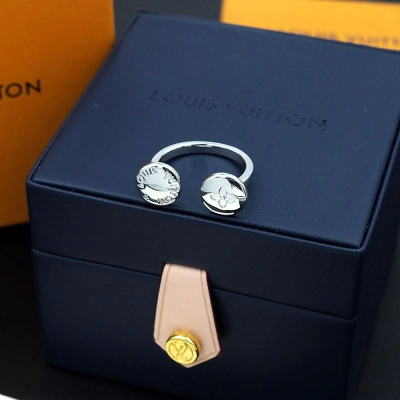 Louis Vuitton Rings WellDesigned 251192
