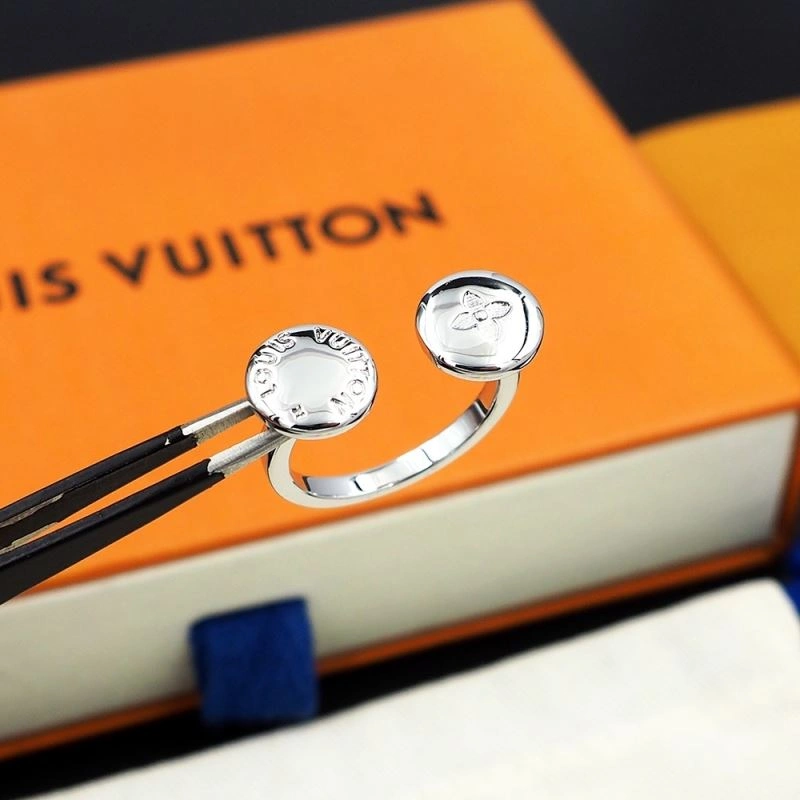 Louis Vuitton Rings WellDesigned 251192