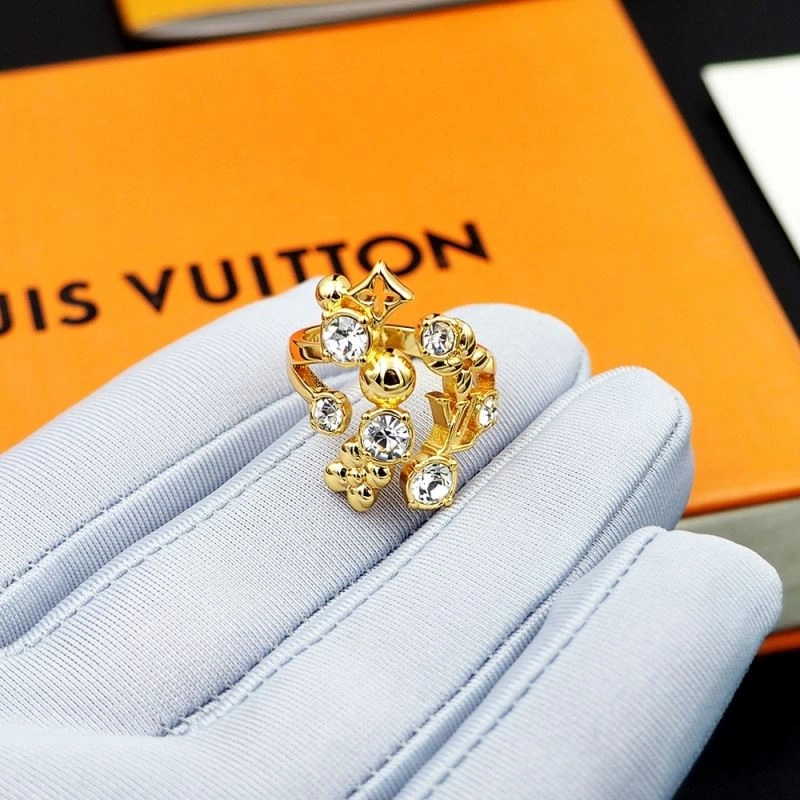Popular Louis Vuitton Rings 251627