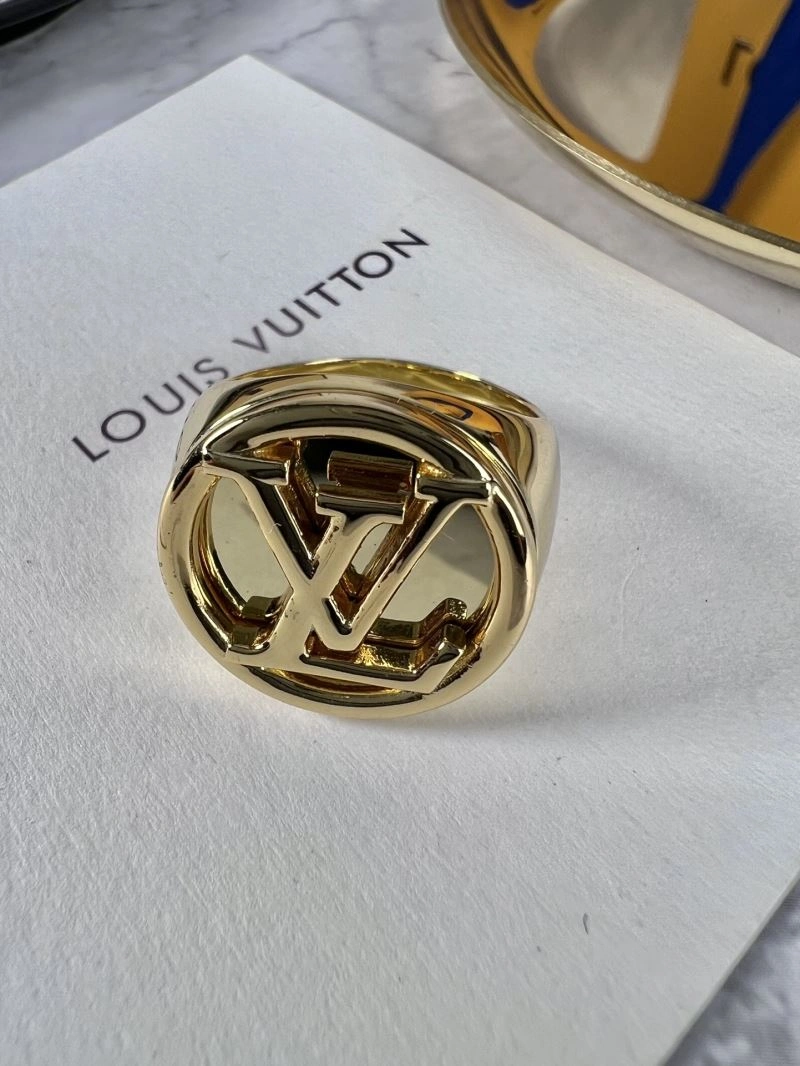 MultiPurpose Louis Vuitton Rings 251606