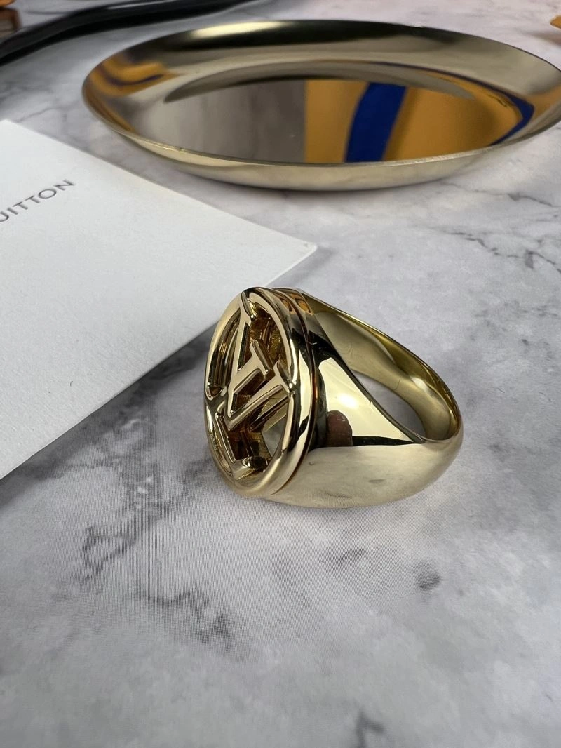 MultiPurpose Louis Vuitton Rings 251606