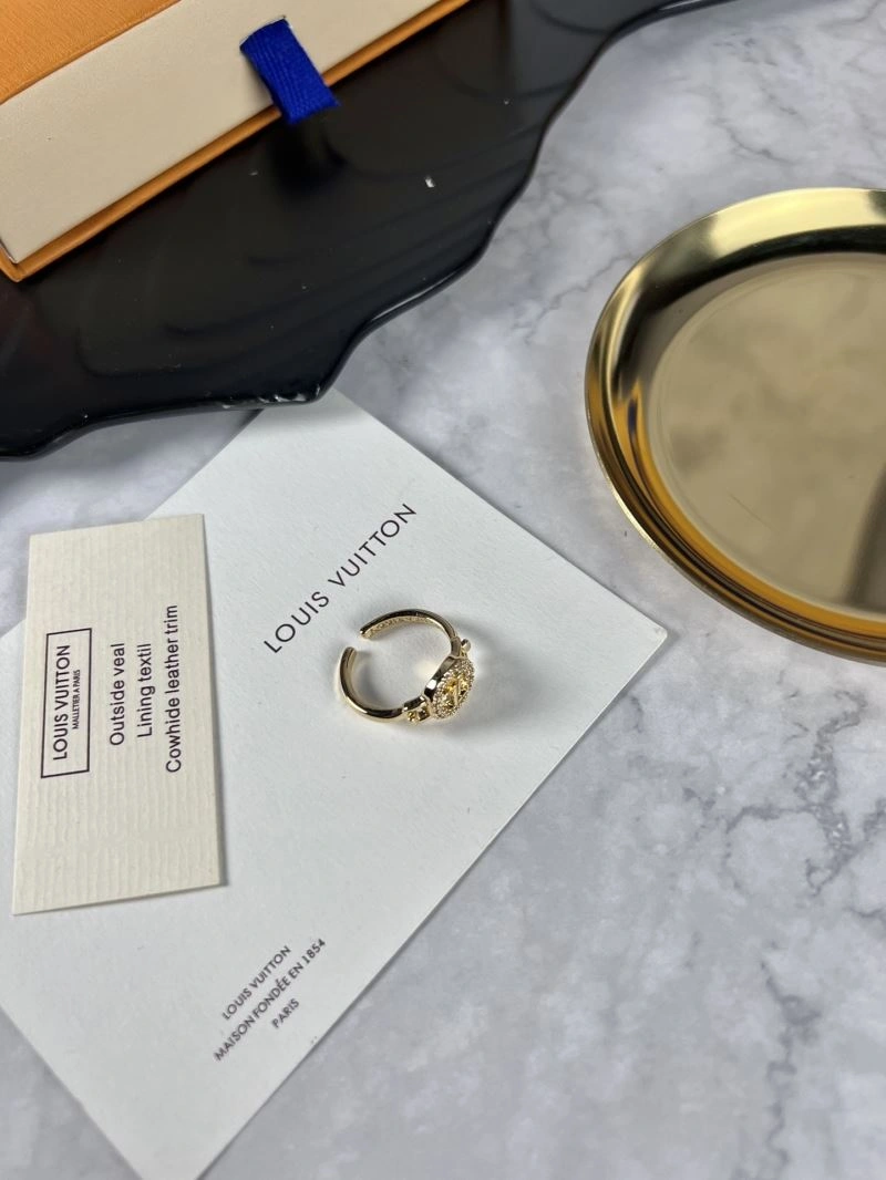 Resilient Louis Vuitton Rings 251596