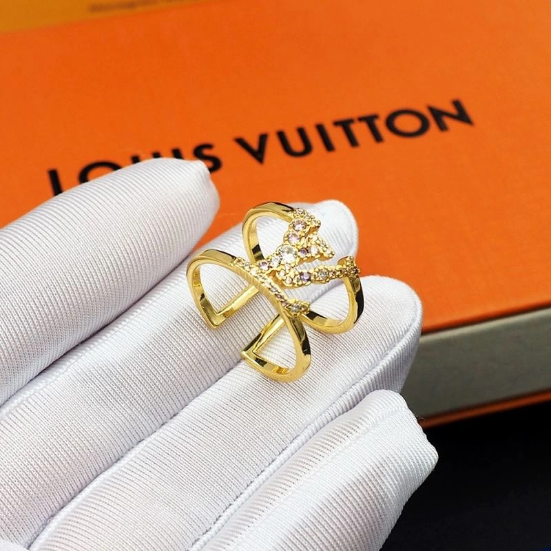 Soft Louis Vuitton Rings 251619