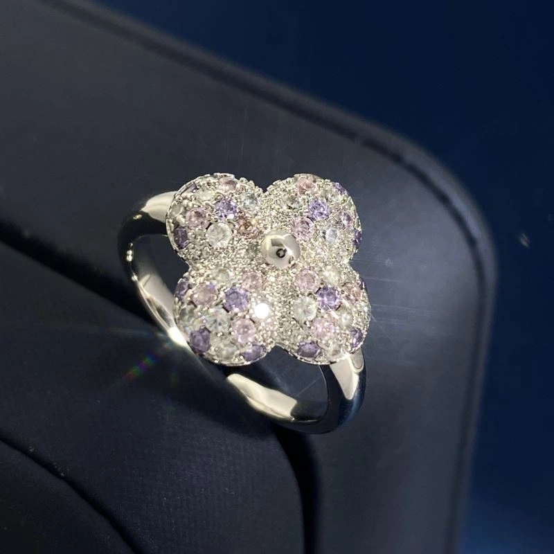 Louis Vuitton Rings UrbanChic 251624