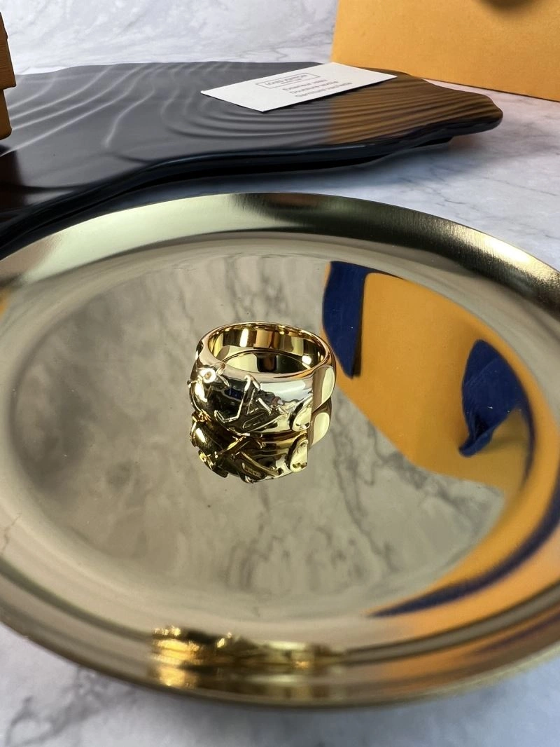 Louis Vuitton Rings SmartChoice 251597