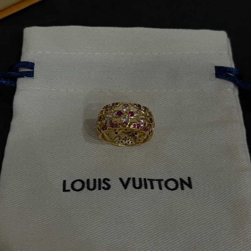 Compact Louis Vuitton Rings 251471