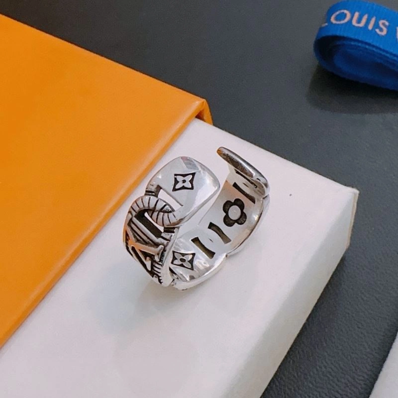 MoistureWicking Louis Vuitton Rings 251468