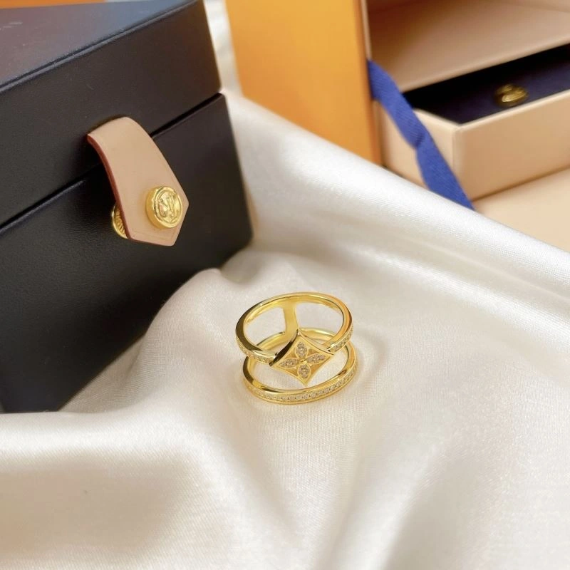Louis Vuitton Rings Trendy 251449