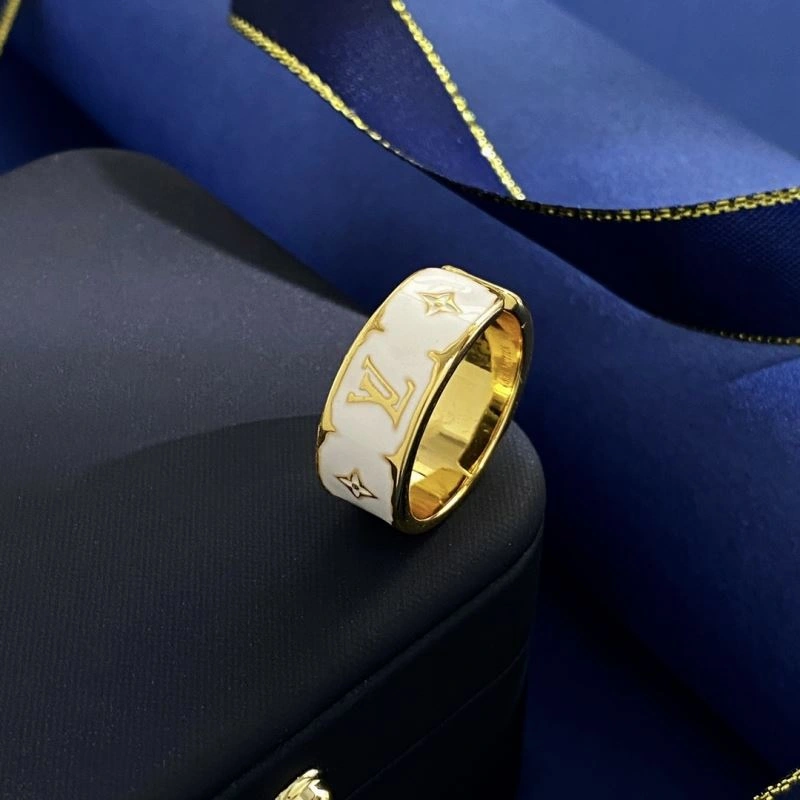 MultiPurpose Louis Vuitton Rings 251013