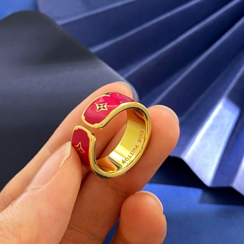 MultiPurpose Louis Vuitton Rings 251013