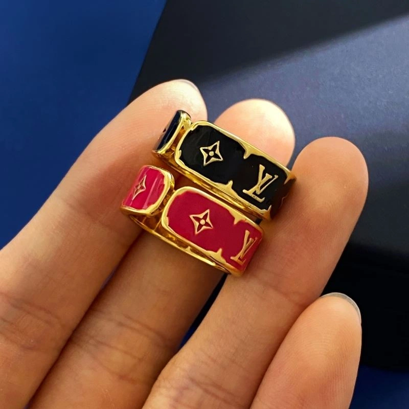 MultiPurpose Louis Vuitton Rings 251013