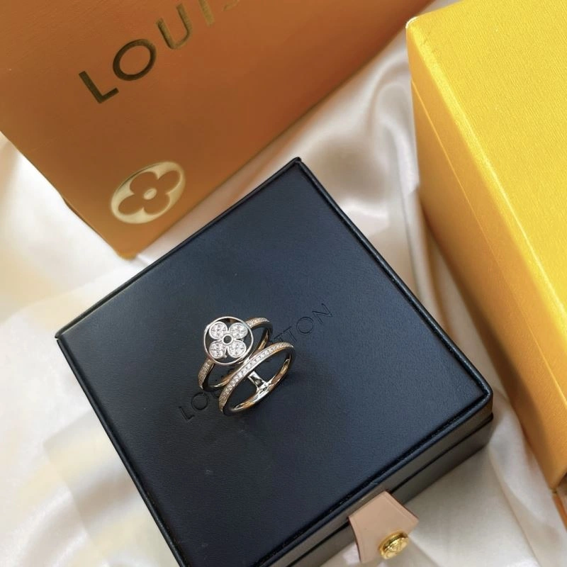 Trendsetting Louis Vuitton Rings 251005