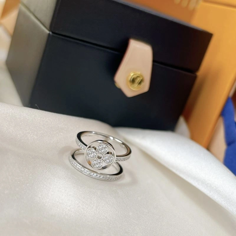 Trendsetting Louis Vuitton Rings 251005