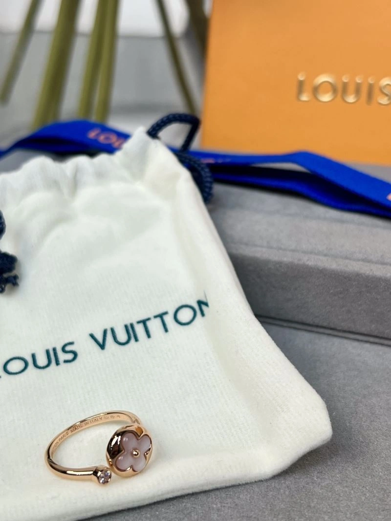 Louis Vuitton Rings Minimalist 250871