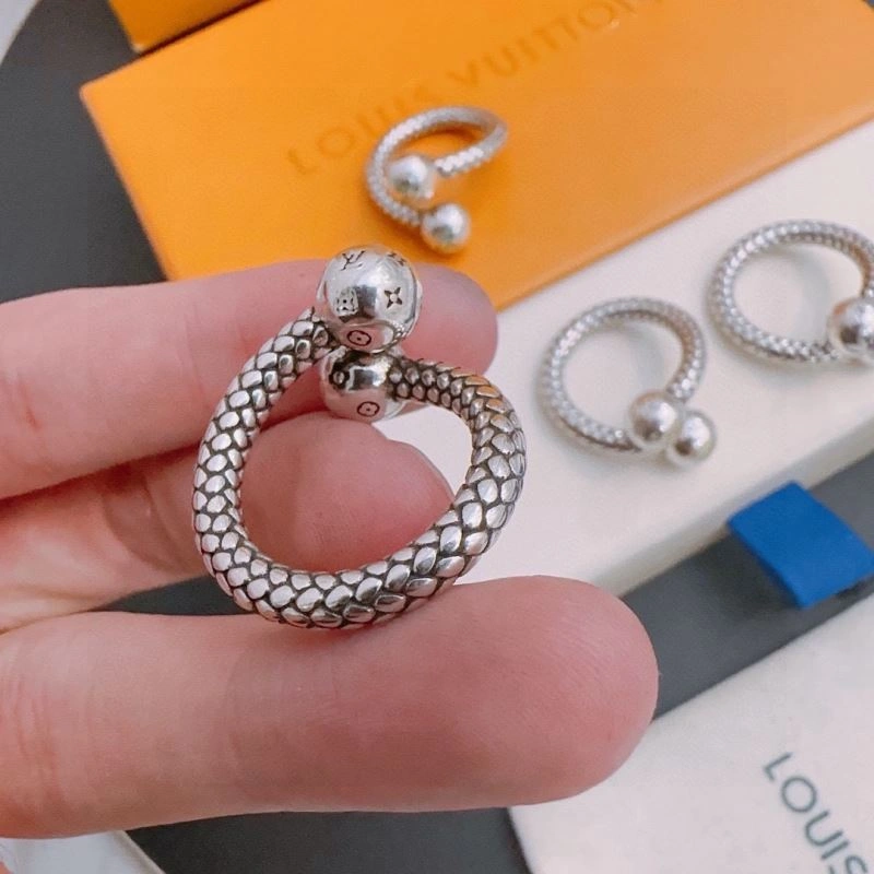 Vibrant Louis Vuitton Rings 250352