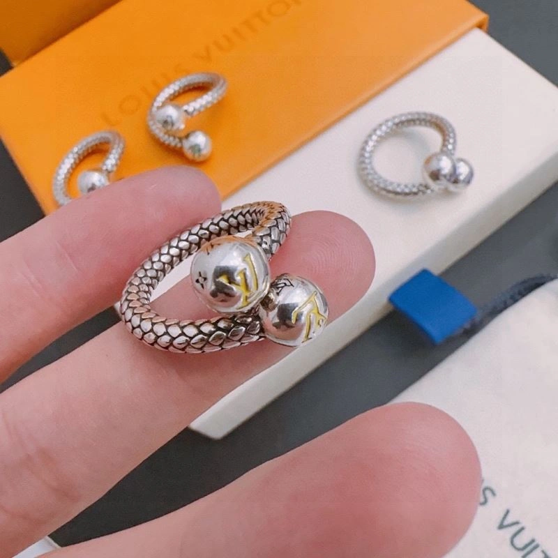 Vibrant Louis Vuitton Rings 250352