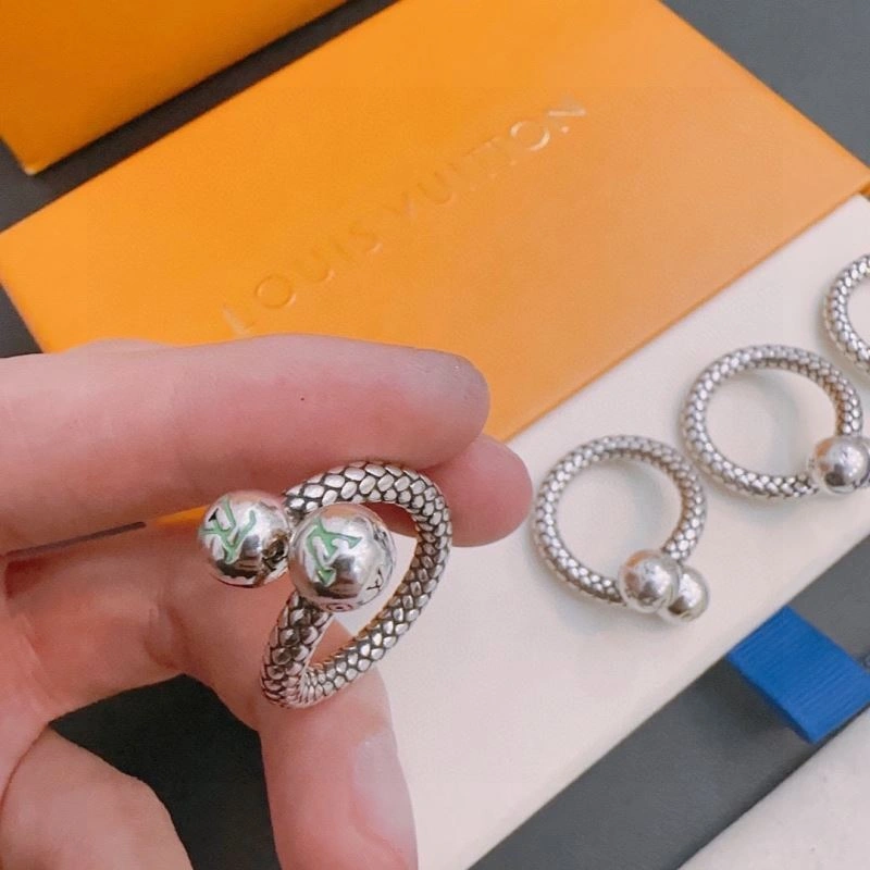 Louis Vuitton Rings Bright 250351