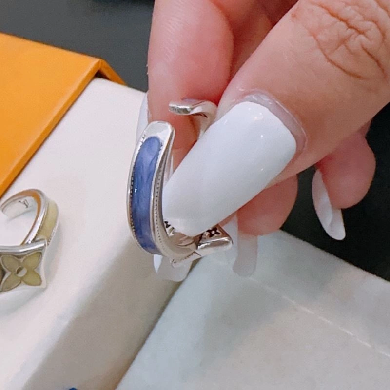 Louis Vuitton Rings Unisex 250323