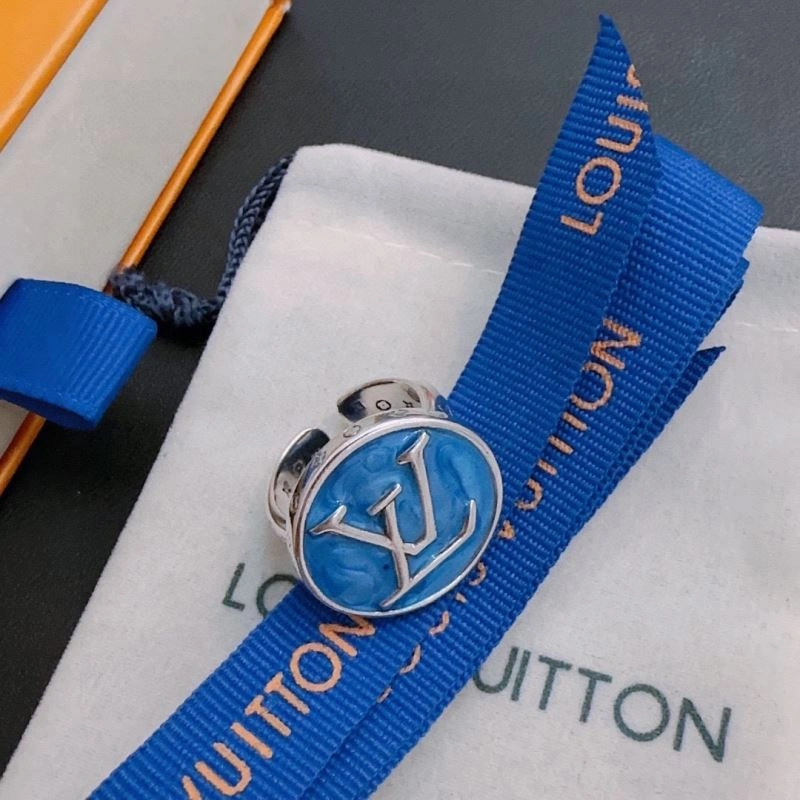 Louis Vuitton Rings Compact 250327
