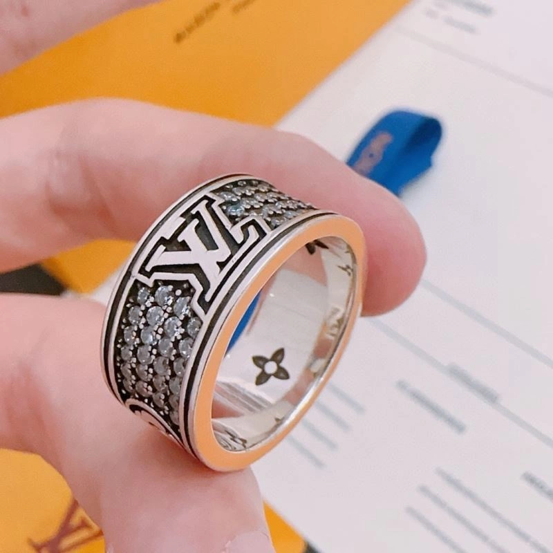 SmoothTexture Louis Vuitton Rings 249958