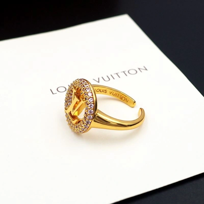 EyeCatching Louis Vuitton Rings 249973