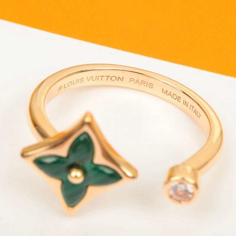 Louis Vuitton Rings Elegant 249667