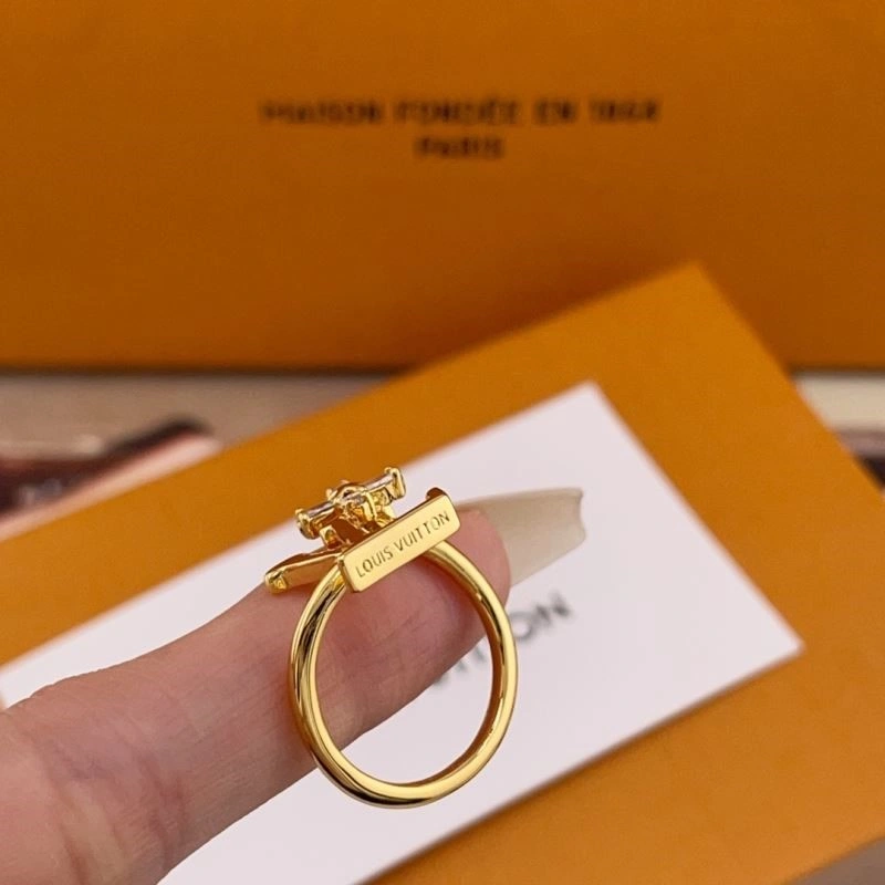 UrbanStyle Louis Vuitton Rings 249662