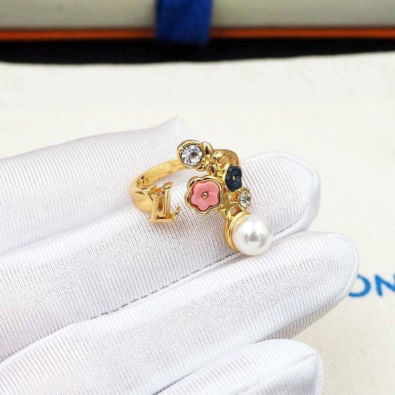 Louis Vuitton Rings GoodFit 249646