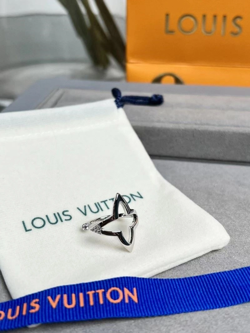 MultiPurpose Louis Vuitton Rings 249655