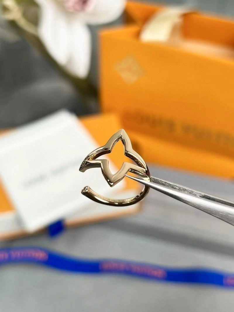 Louis Vuitton Rings Effortless 249656
