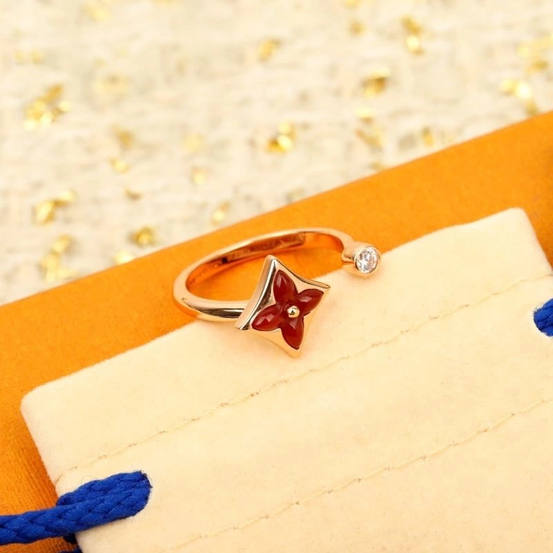 Neat Louis Vuitton Rings 249644