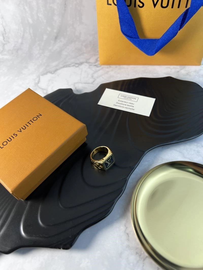 Louis Vuitton Rings SunProtective 249645