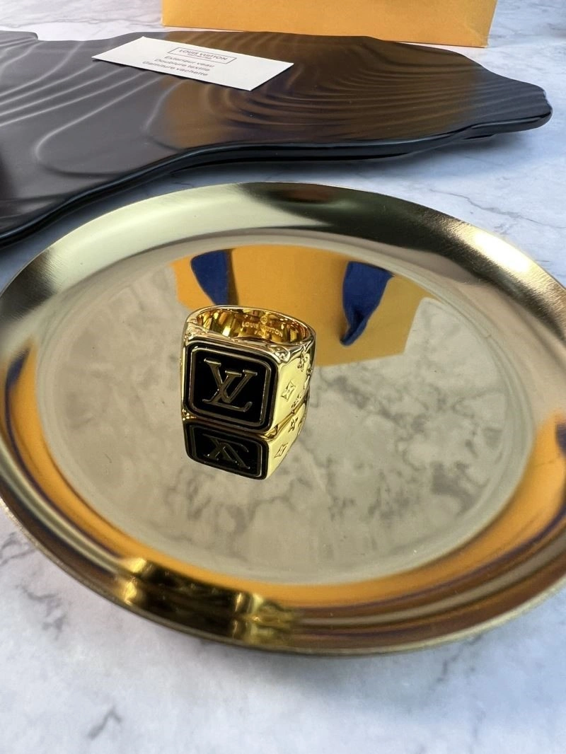 Louis Vuitton Rings SunProtective 249645